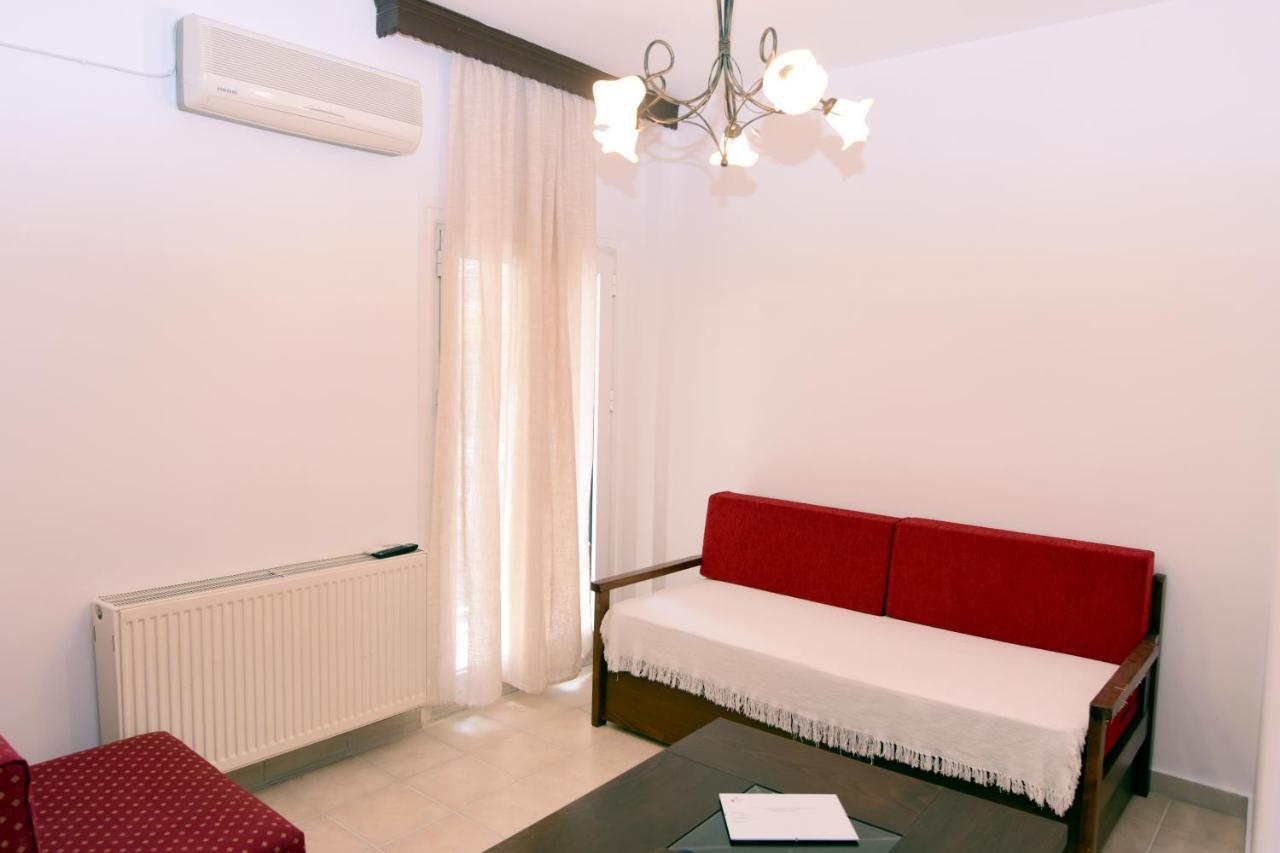 M&D Apartments Peraía Esterno foto
